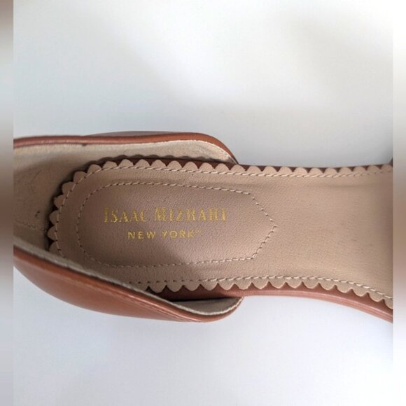 Isaac Mizrahi Tan Woven Flats - Picture 4 of 4